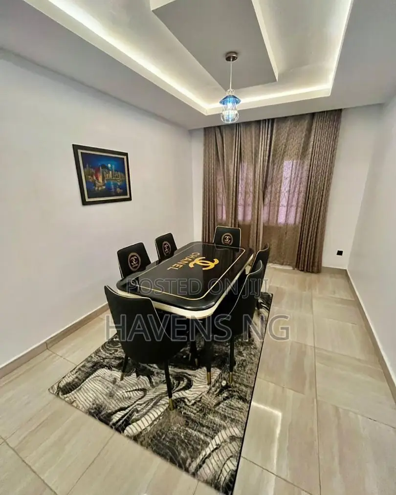 Fully Furnished 3-Bedroom Apartment – Shortlet Available in Benin City