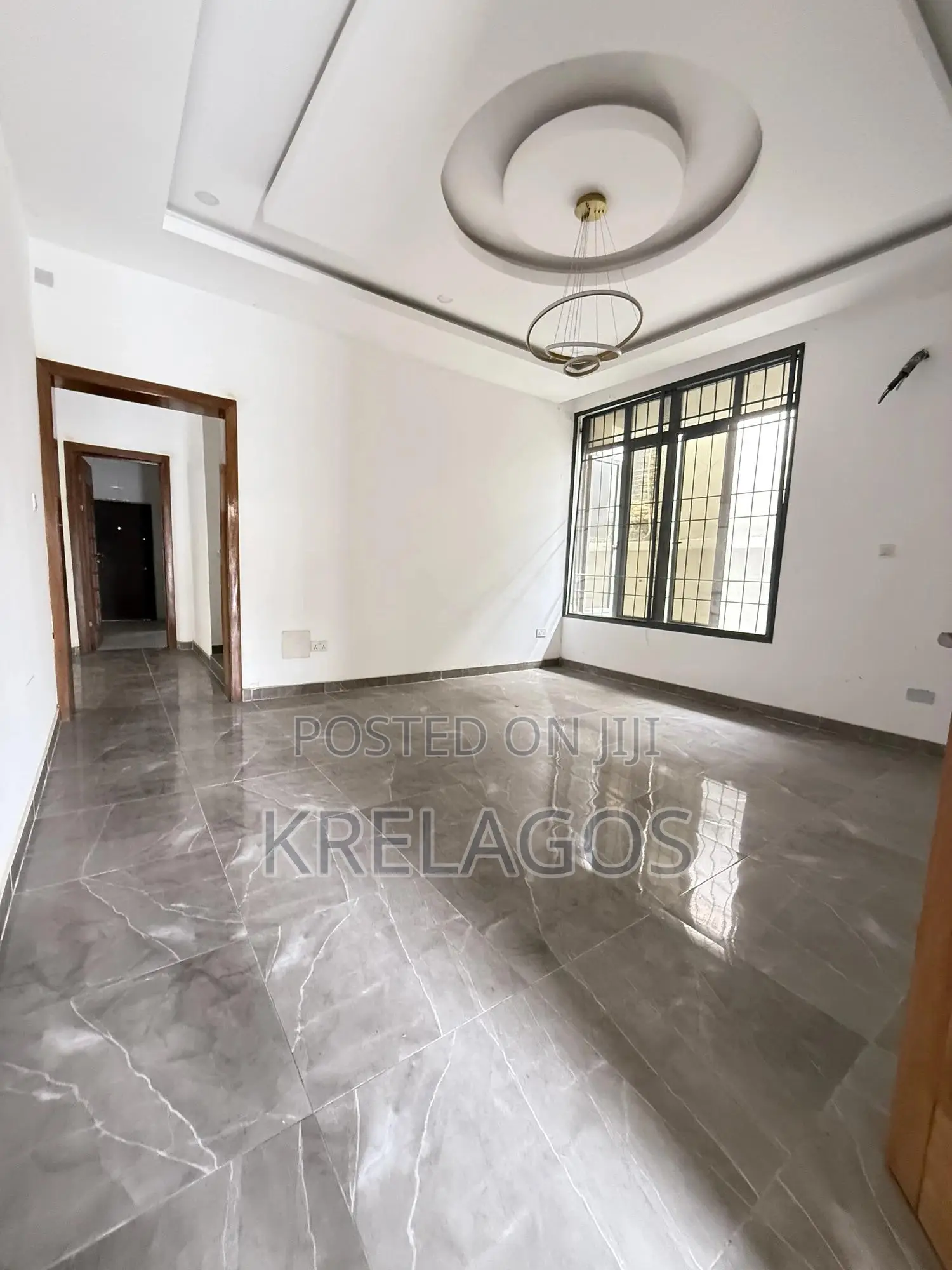 5bdrm Duplex in Lekki Phase 1 for sale in Lekki Phase 1