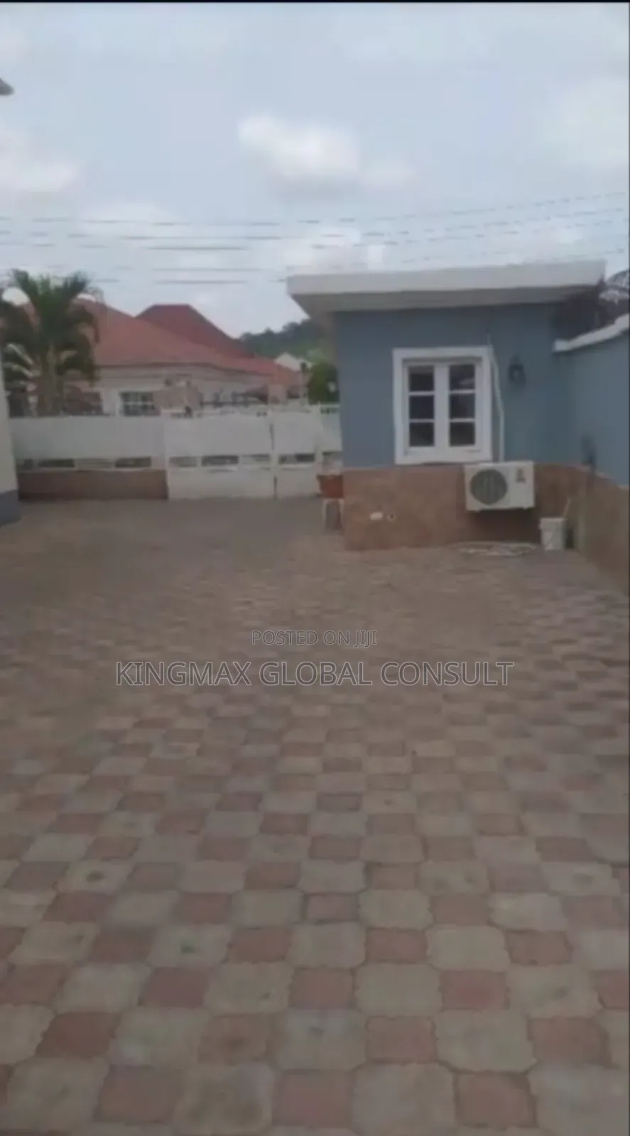 Furnished 4bdrm Duplex in Hillview Estate, for sale in Life Camp