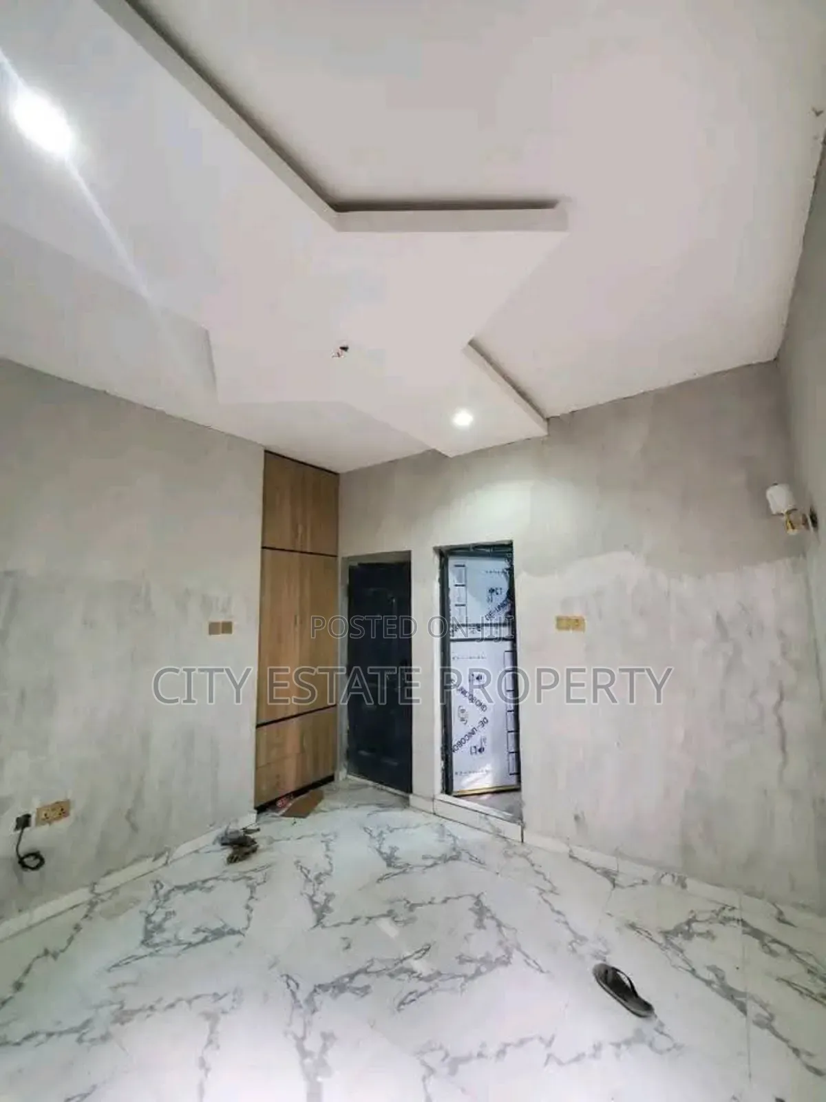 2bdrm Block of Flats in City Estate, Port-Harcourt for rent in Port-Harcourt