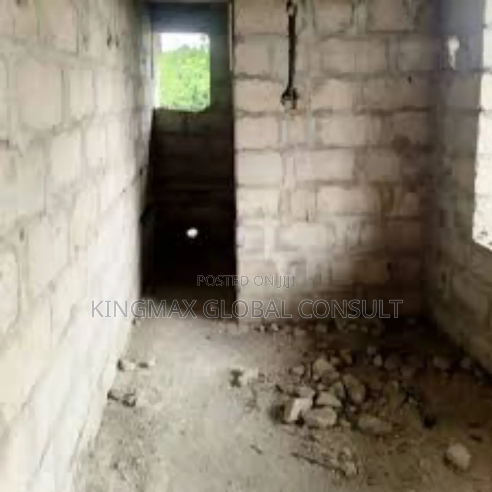 5bdrm Duplex in Opposite Glisten, Jahi for sale in Jahi