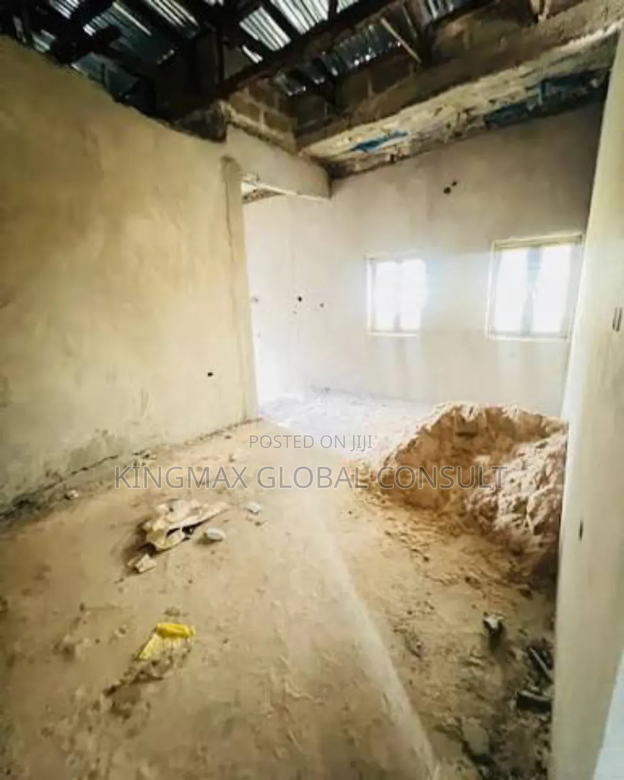 5bdrm Duplex in Opposite Glisten, Jahi for sale in Jahi