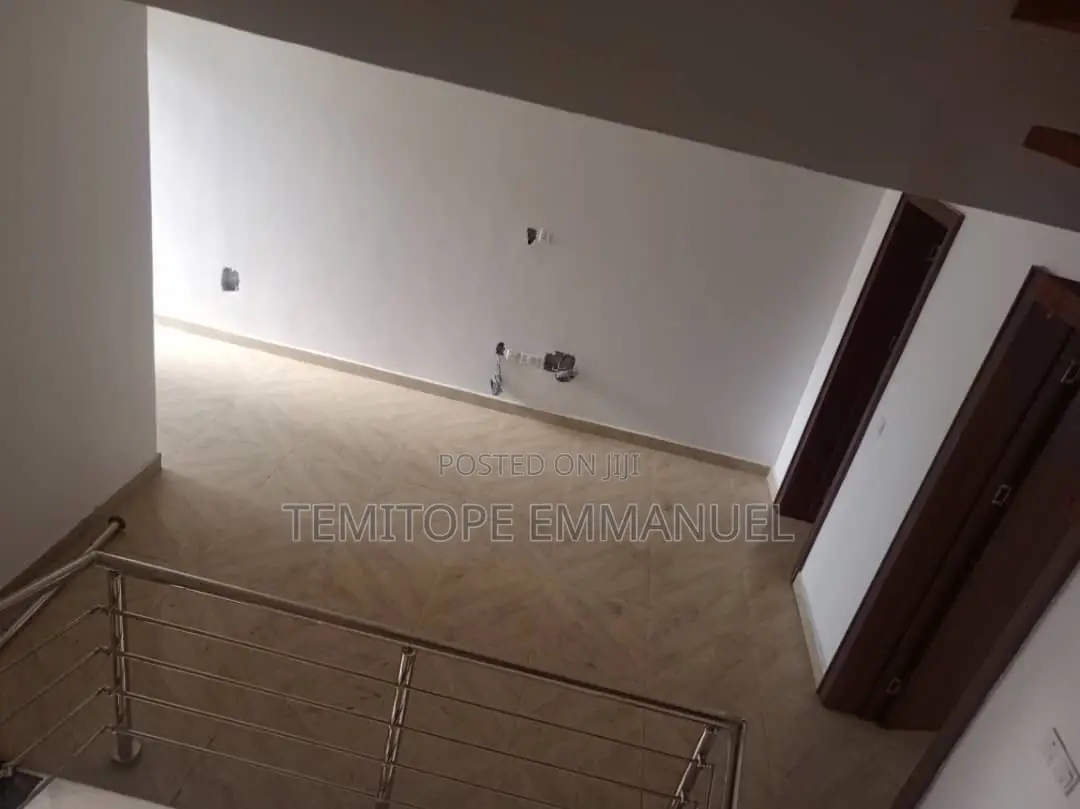 Furnished 4bdrm Duplex in Lekki Phase 1 for rent in Lekki Phase 1