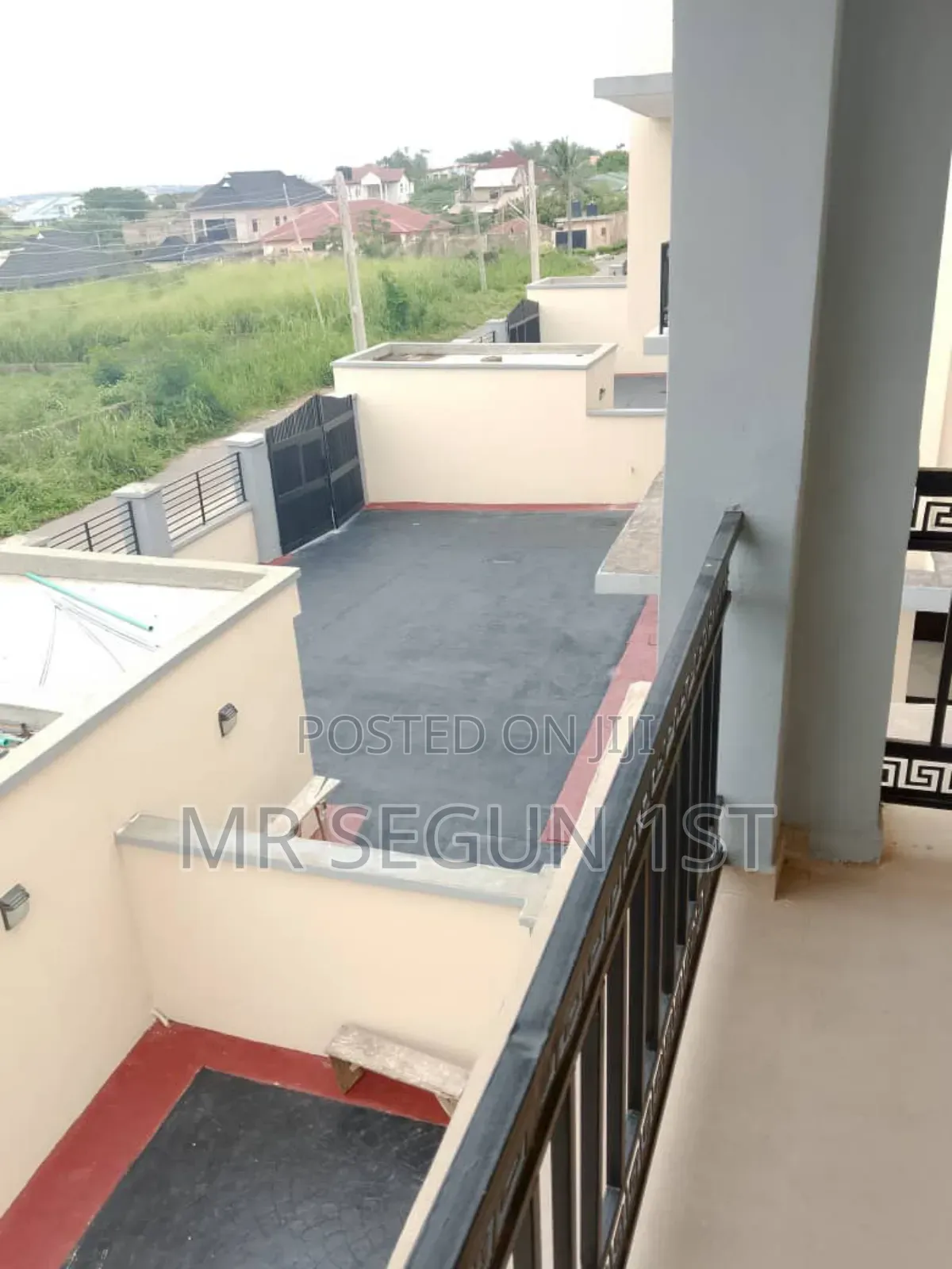 2bdrm Duplex in Lily Estate for sale in Oluyole Estate