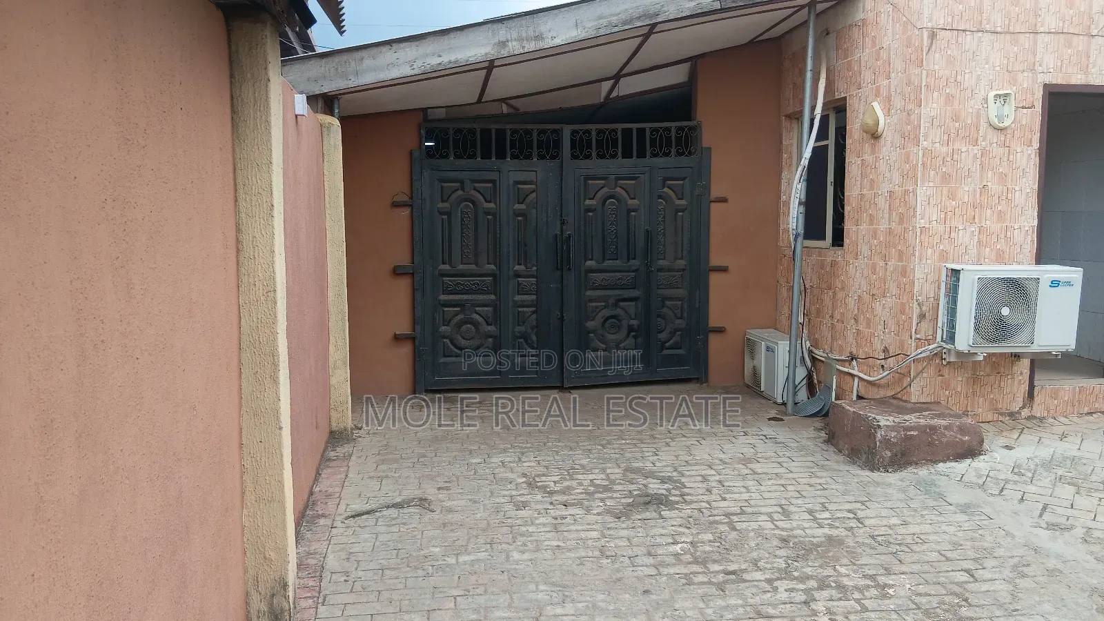 70ft / 120ft Atan Kekere Ayobo Larg Funtional Event Center in Ayobo