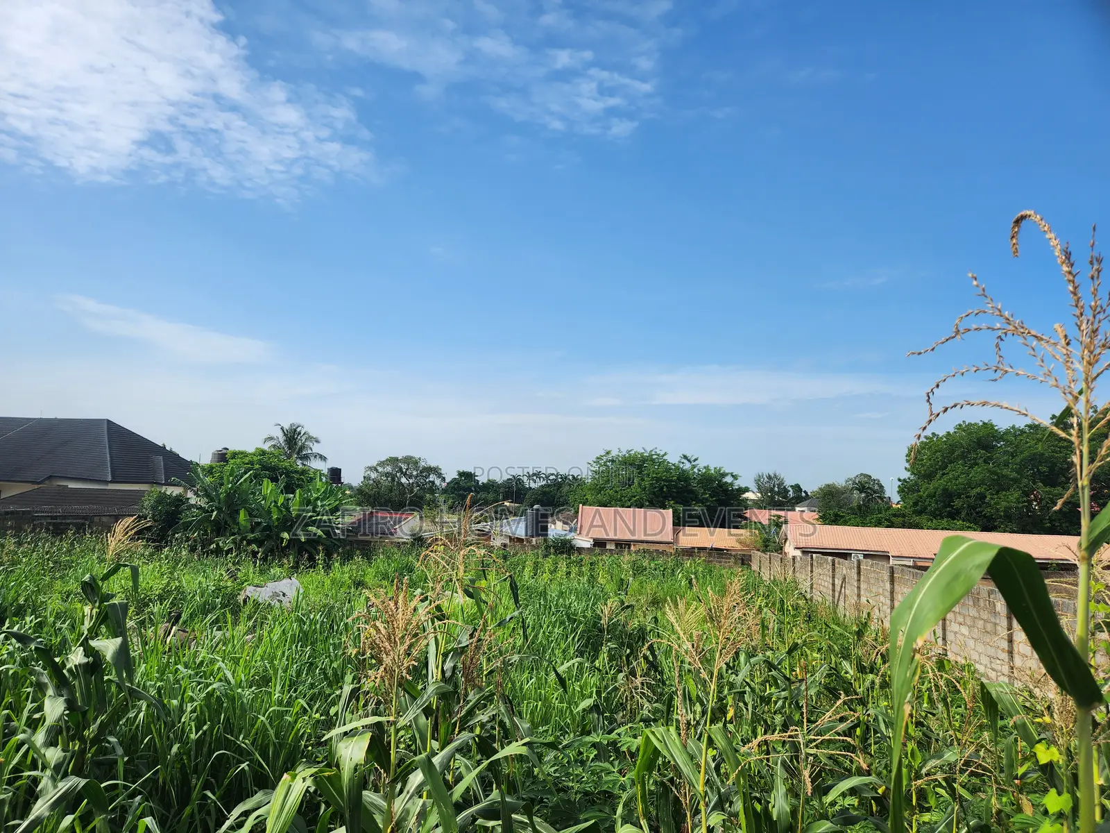 1000m2 Fenced Land Near Oba Adeshida Gate, Iyaganku Gra in Iyanganku