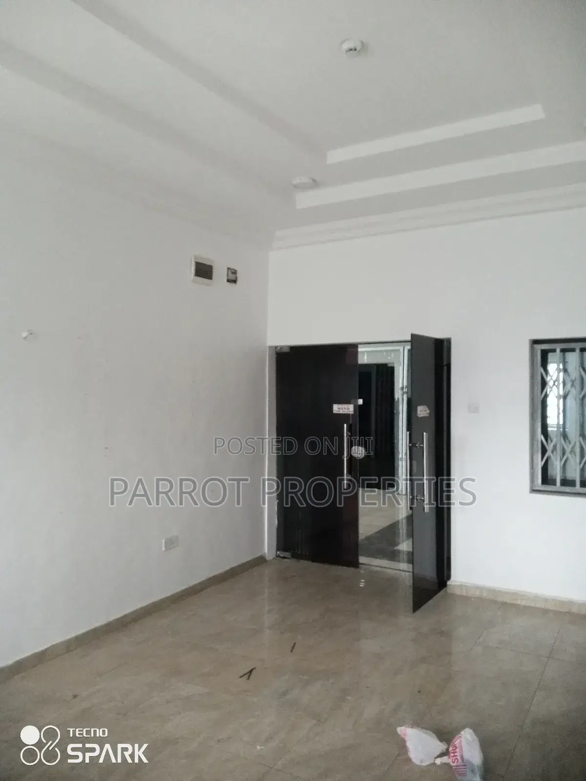 Spacious Office in Gwarimpa in Gwarinpa