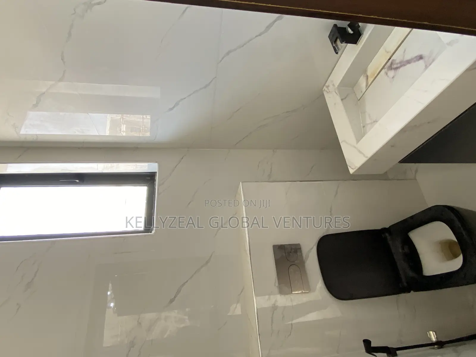 5bdrm Duplex in Lekki Palm City, Ajah for sale in Ajah
