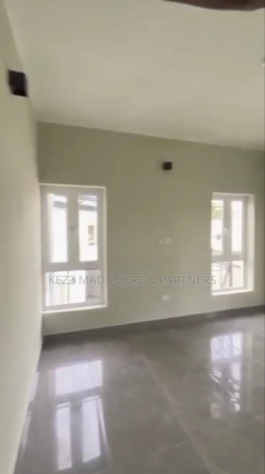 12bdrm Block of Flats in Old Gra Port for rent in Port-Harcourt
