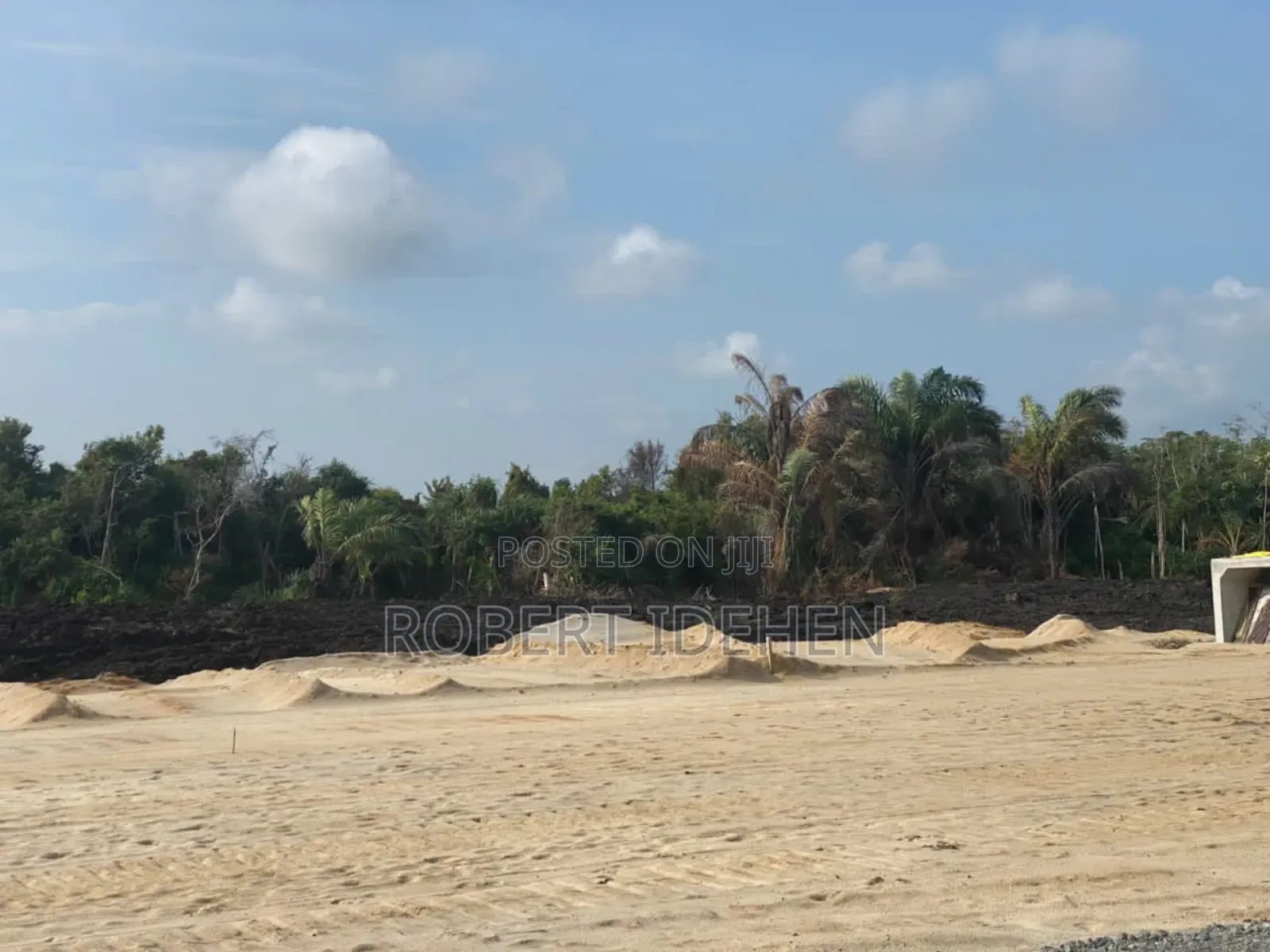 Mixed Use Plots in Awoyaya