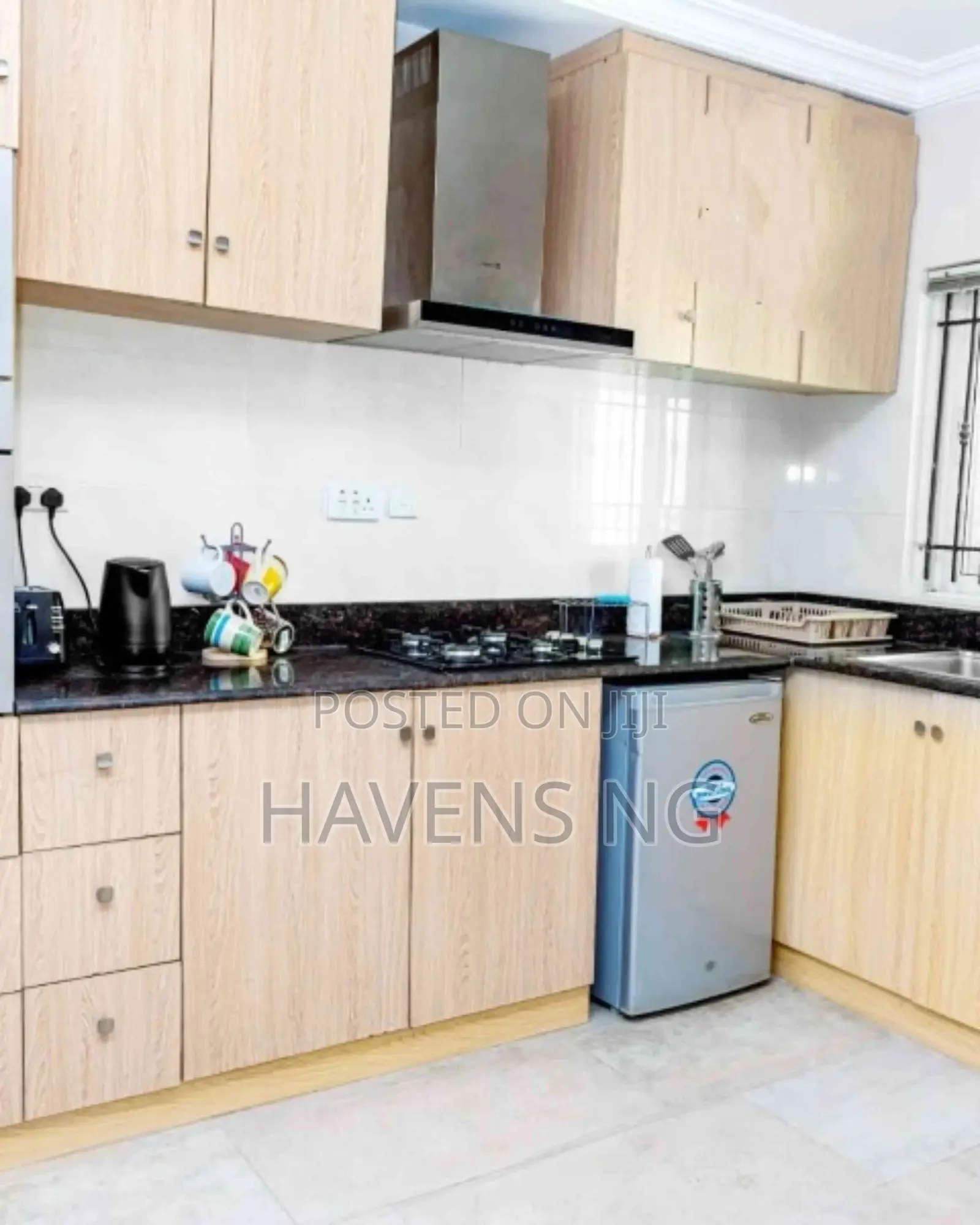 Furnished 3bdrm Apartment in Ikate for sale in Ikate