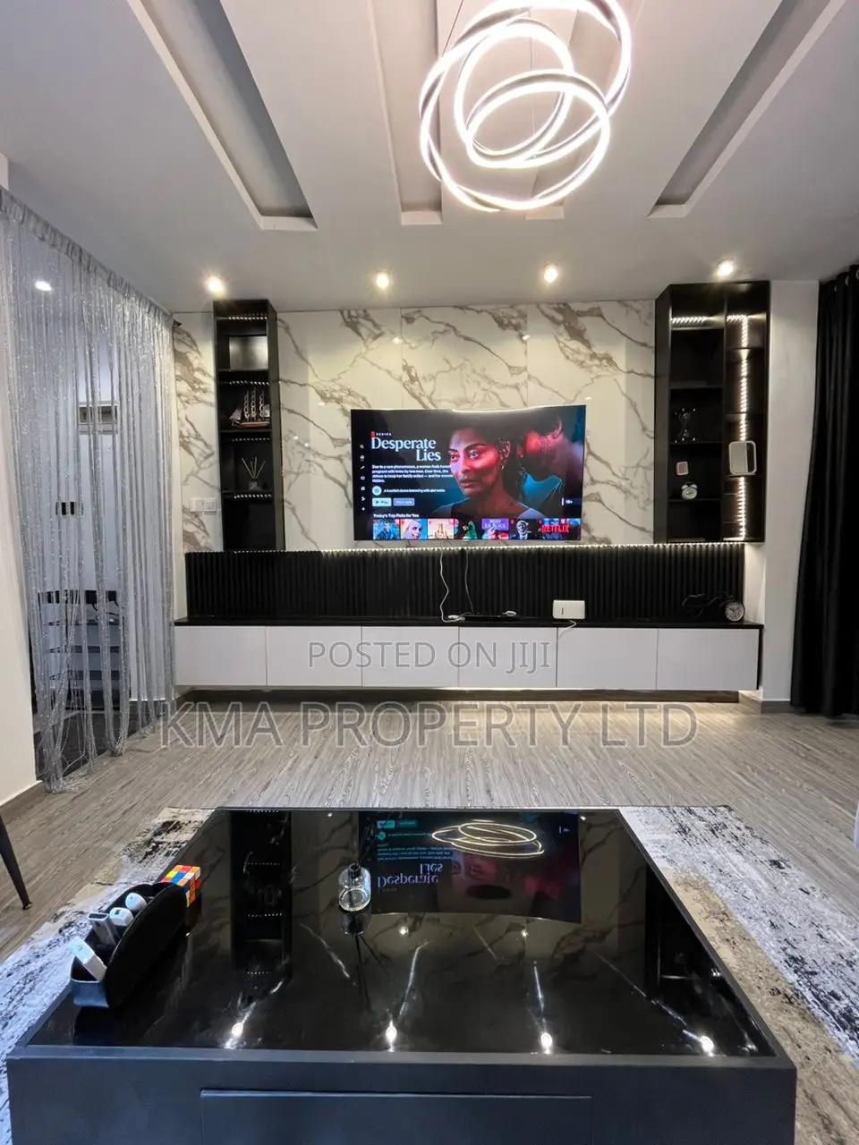 Luxurious 1 Bedroom Apartment With Pool and Ps5 in Lekki Phase 1