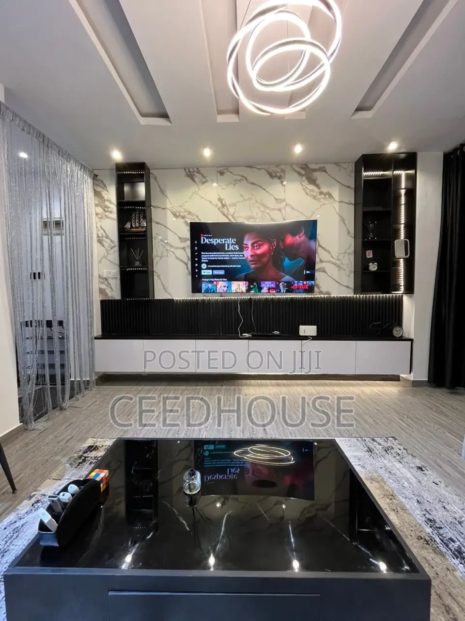 Luxurious 1 Bedroom Apartment With Pool and Ps5 in Lekki Phase 1
