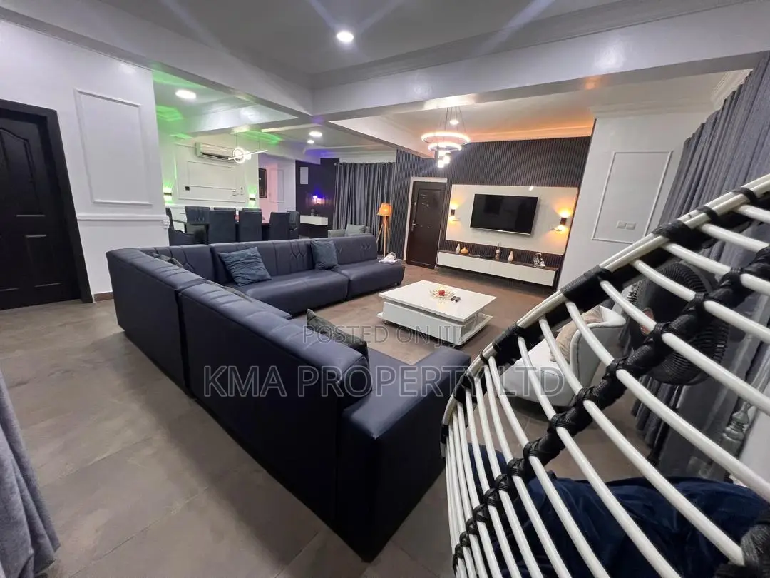 Luxurious 5 Bedroom Sea View Apartment With Pool and Snooker in Victoria Island Extension