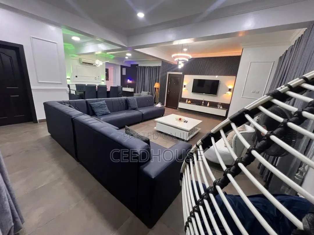 Luxurious 5 Bedroom Sea View Apartment With Pool and Snooker in Victoria Island Extension