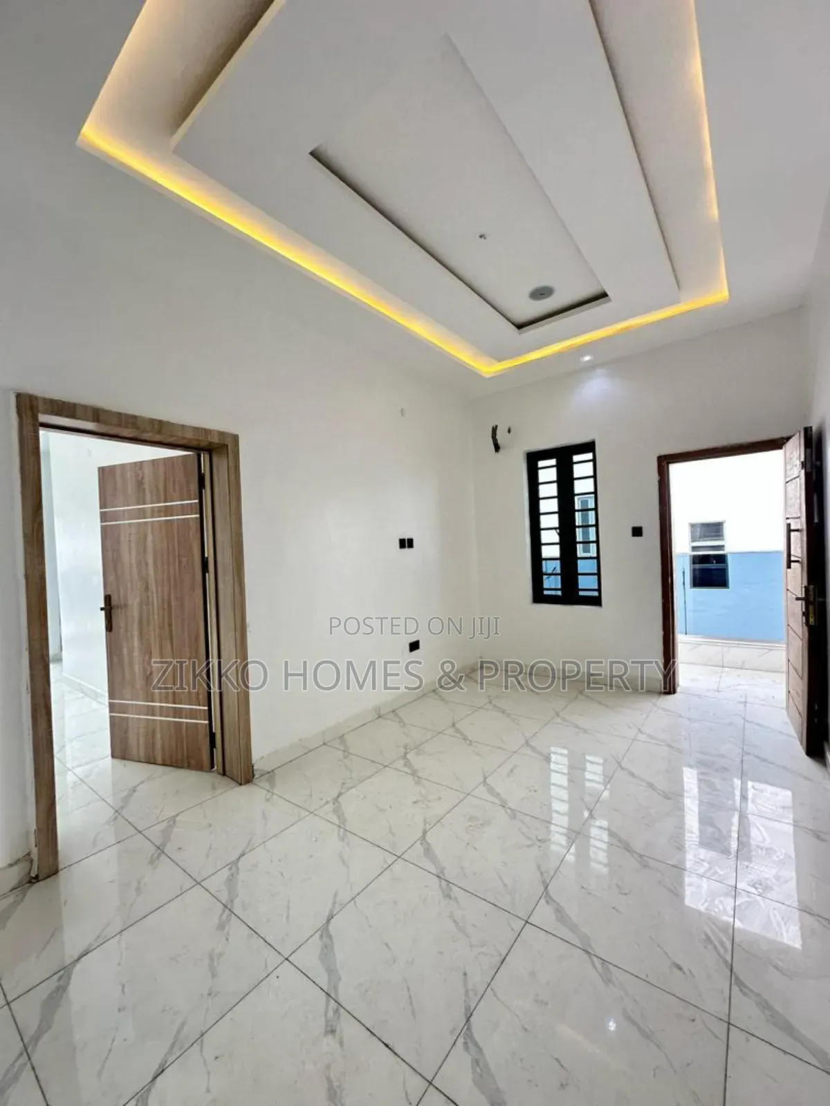 5bdrm Duplex in Ologolo, Lekki for sale in Lekki