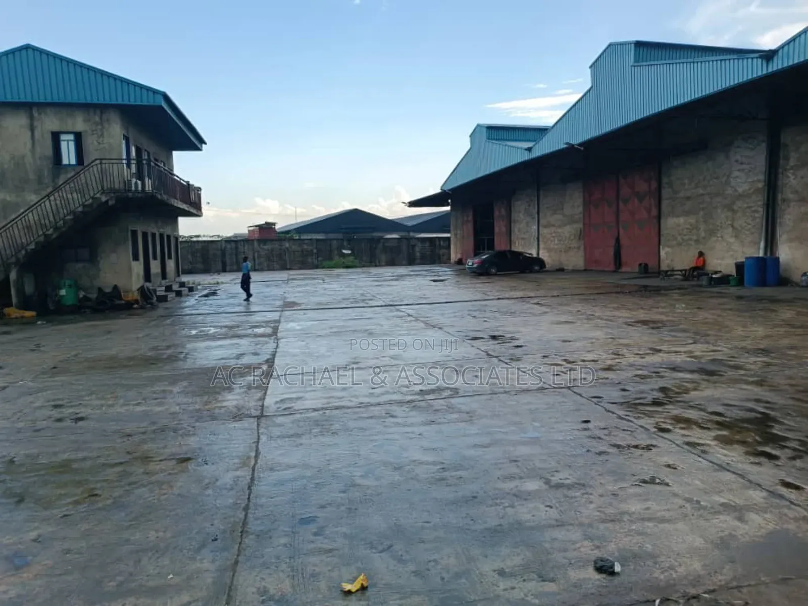 1633sqm Warehouse for Rent at Amuwo Odofin in Amuwo-Odofin