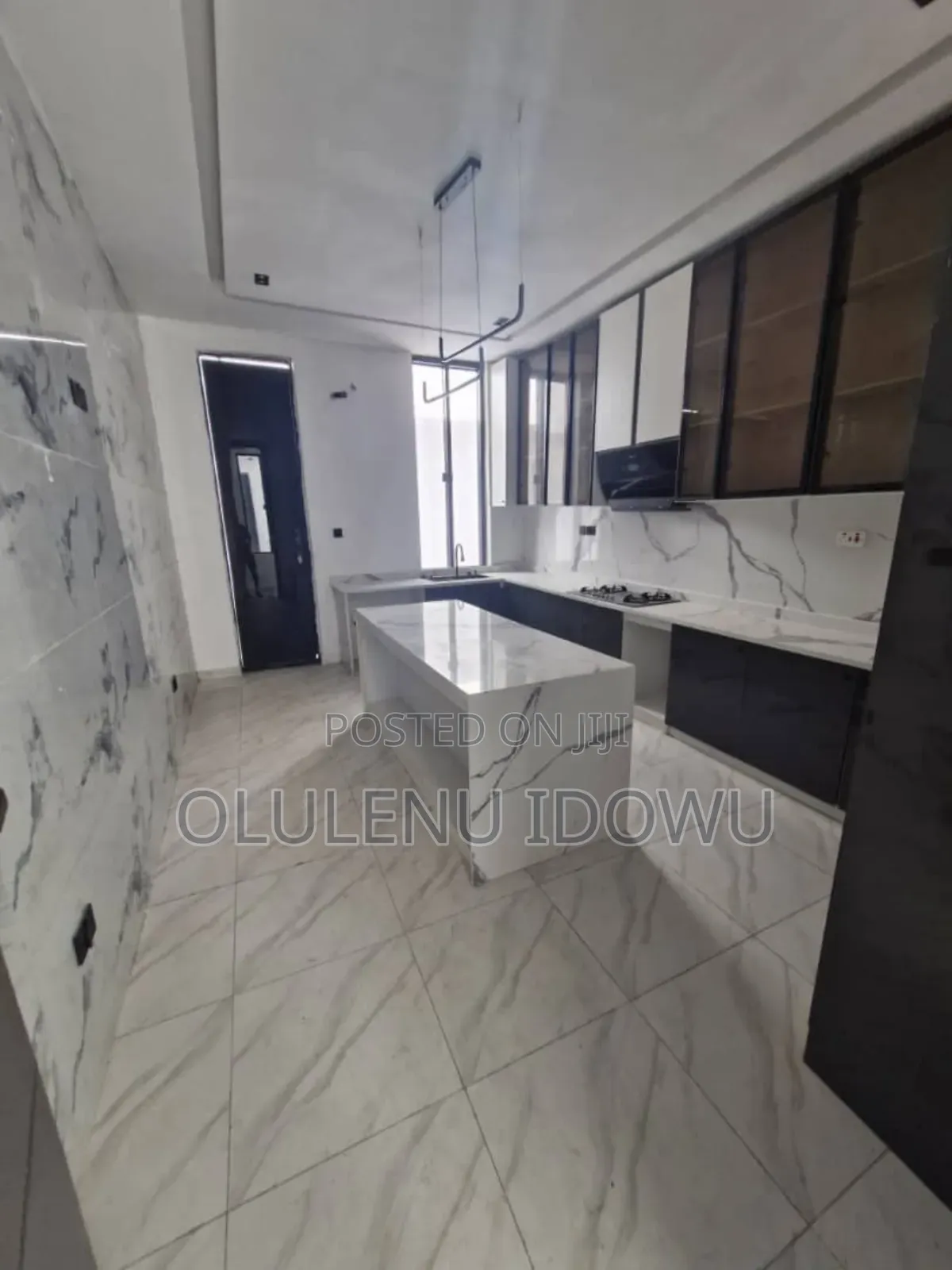 Furnished 5bdrm Duplex in Lagos Island (Eko) for sale in Lagos Island (Eko)