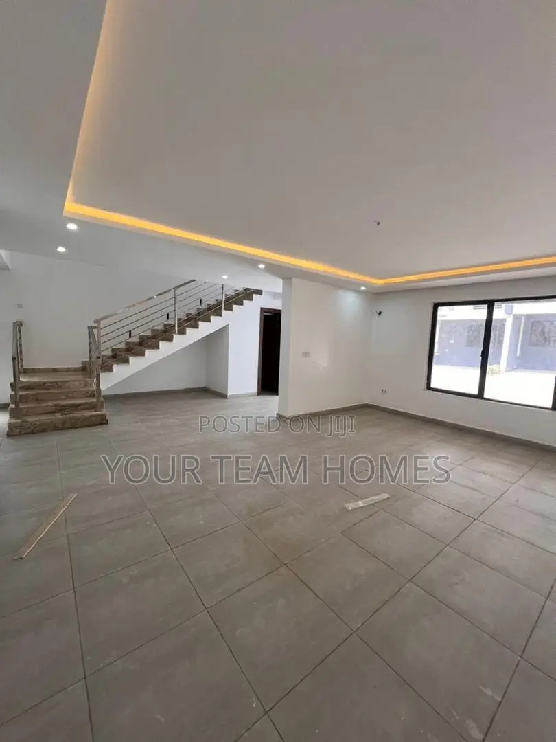 4bdrm Townhouse / Terrace in Asokore, Asokoro for rent in Asokoro