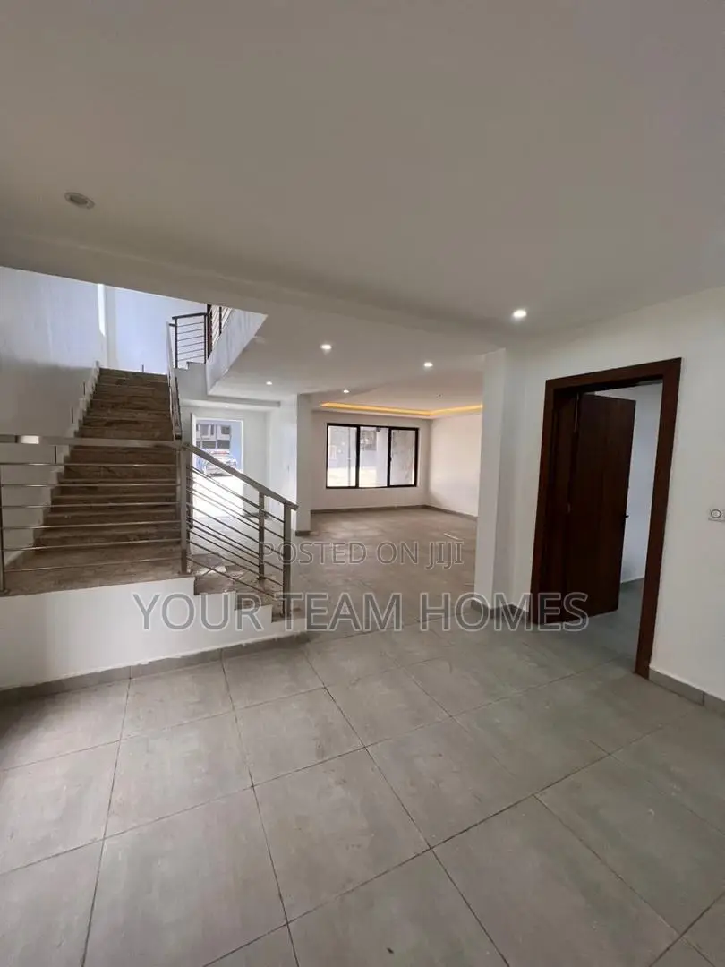 4bdrm Townhouse / Terrace in Asokore, Asokoro for rent in Asokoro