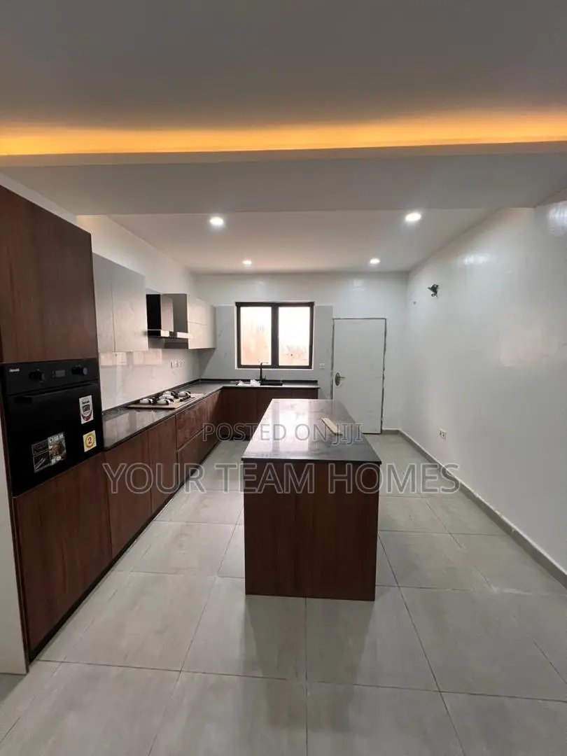 4bdrm Townhouse / Terrace in Asokore, Asokoro for rent in Asokoro