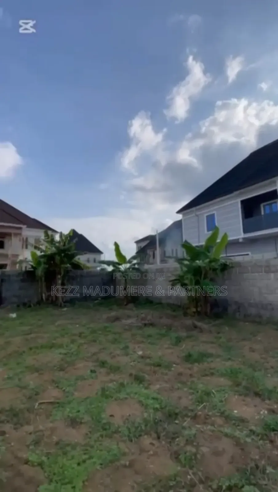 For Sale: One Half (11⁄2) Plots at Cedarwood Est Sars Rd in Port-Harcourt