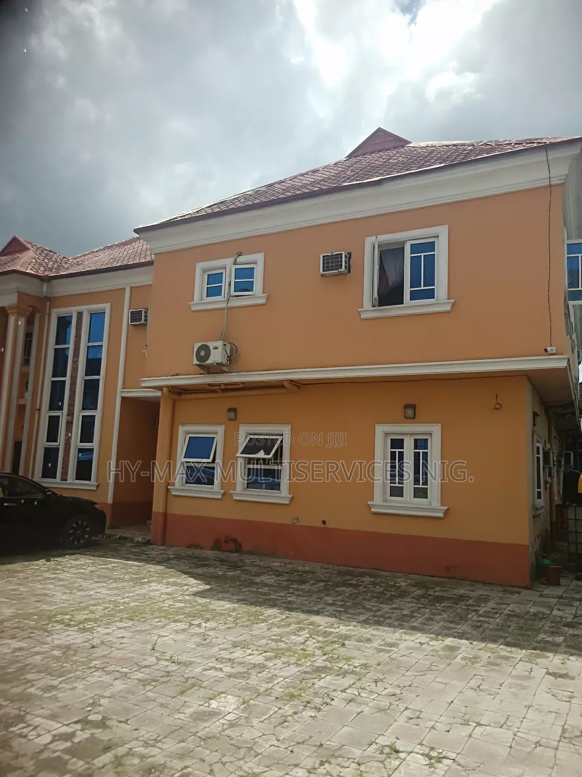 Luxury 16 Room Hotel With Swimming Pool for Sale in PHC in Eneka