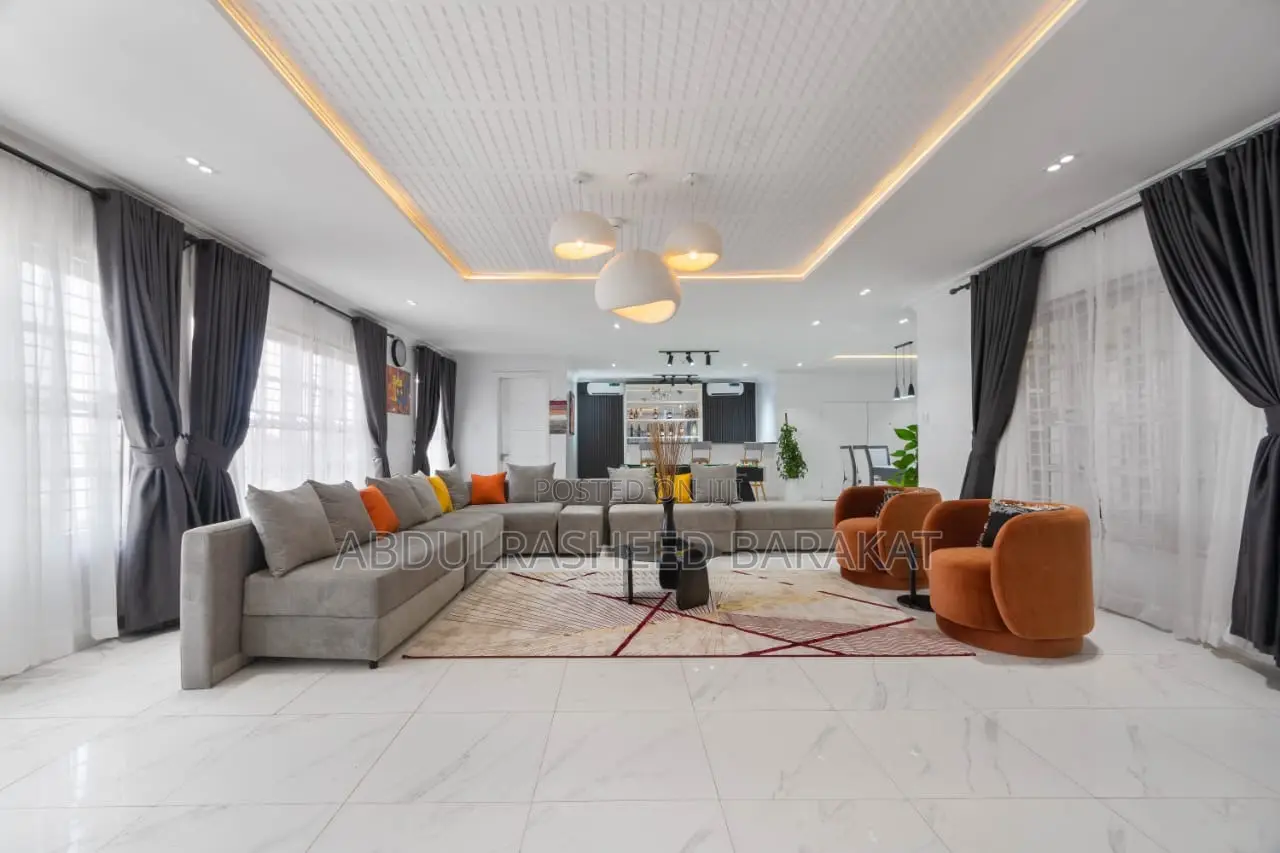 Super Luxurious Teo Bedroom Apartment in Ikoyi