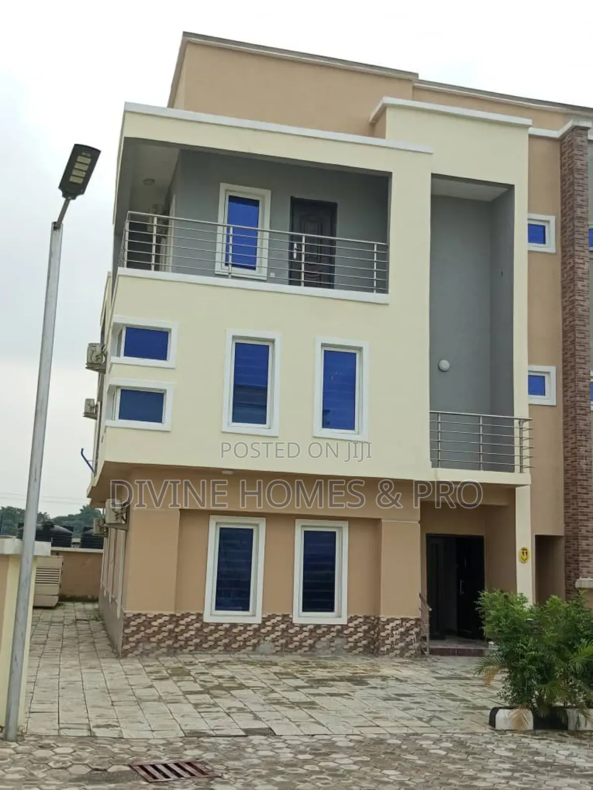 4bdrm Duplex in Mabushi for rent in Mabushi