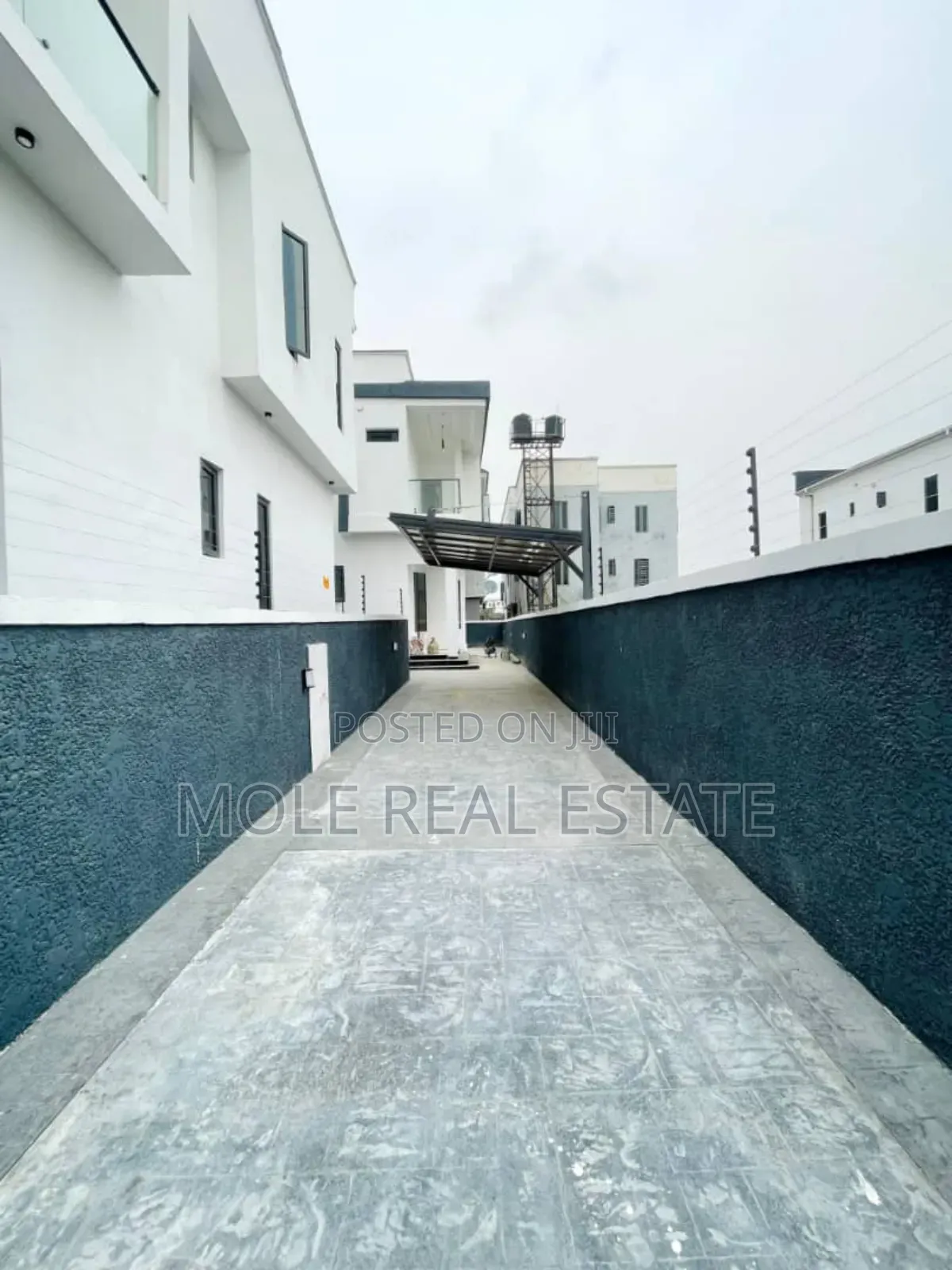 Furnished 4bdrm Duplex in Ajah Lagos for sale in Ajah