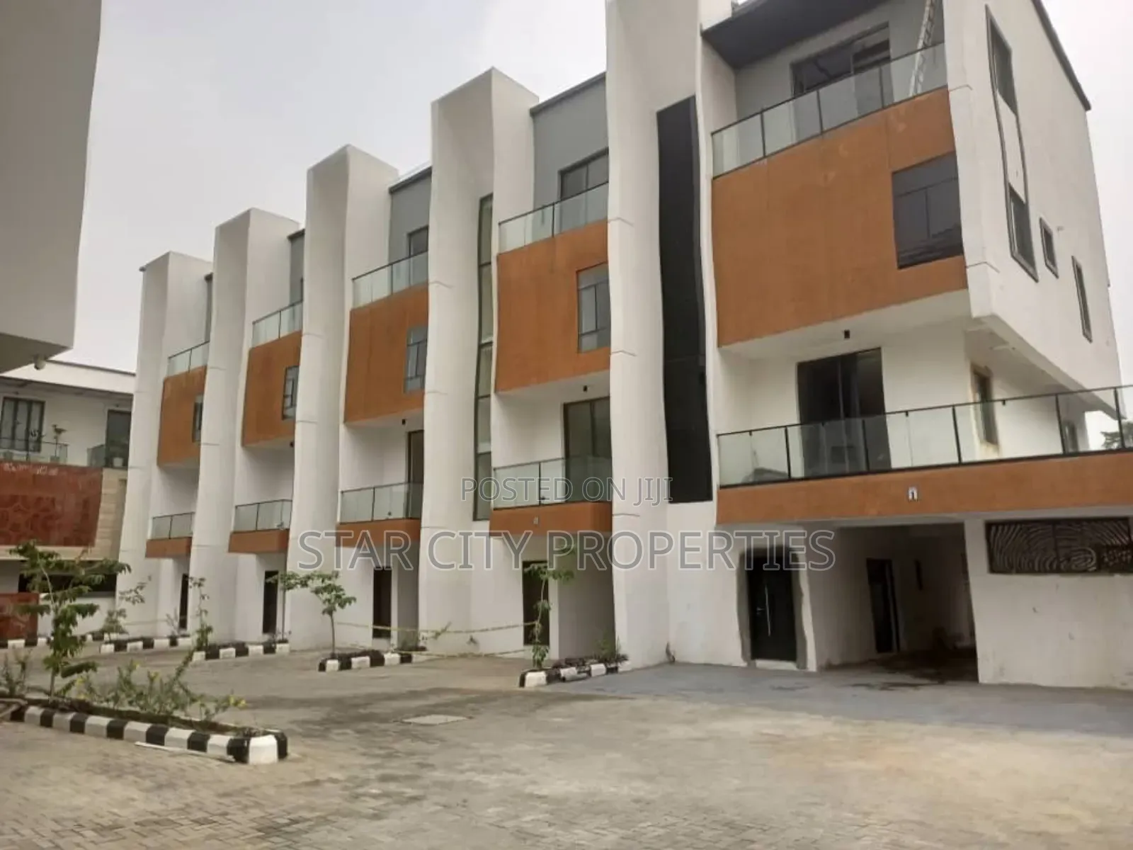 4bdrm Townhouse/Terrace in Maryland Lagos, Shonibare Estate for Sale in Shonibare Estate