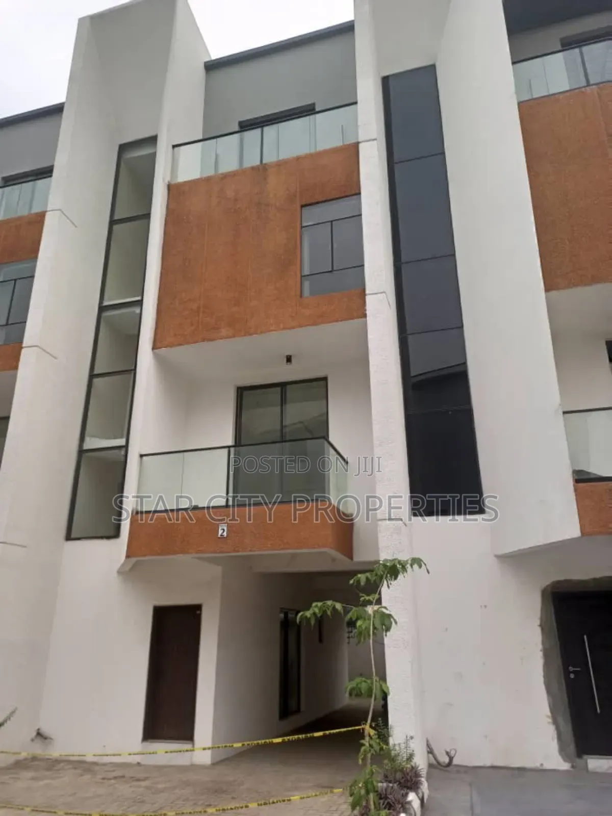 4bdrm Townhouse/Terrace in Maryland Lagos, Shonibare Estate for Sale in Shonibare Estate