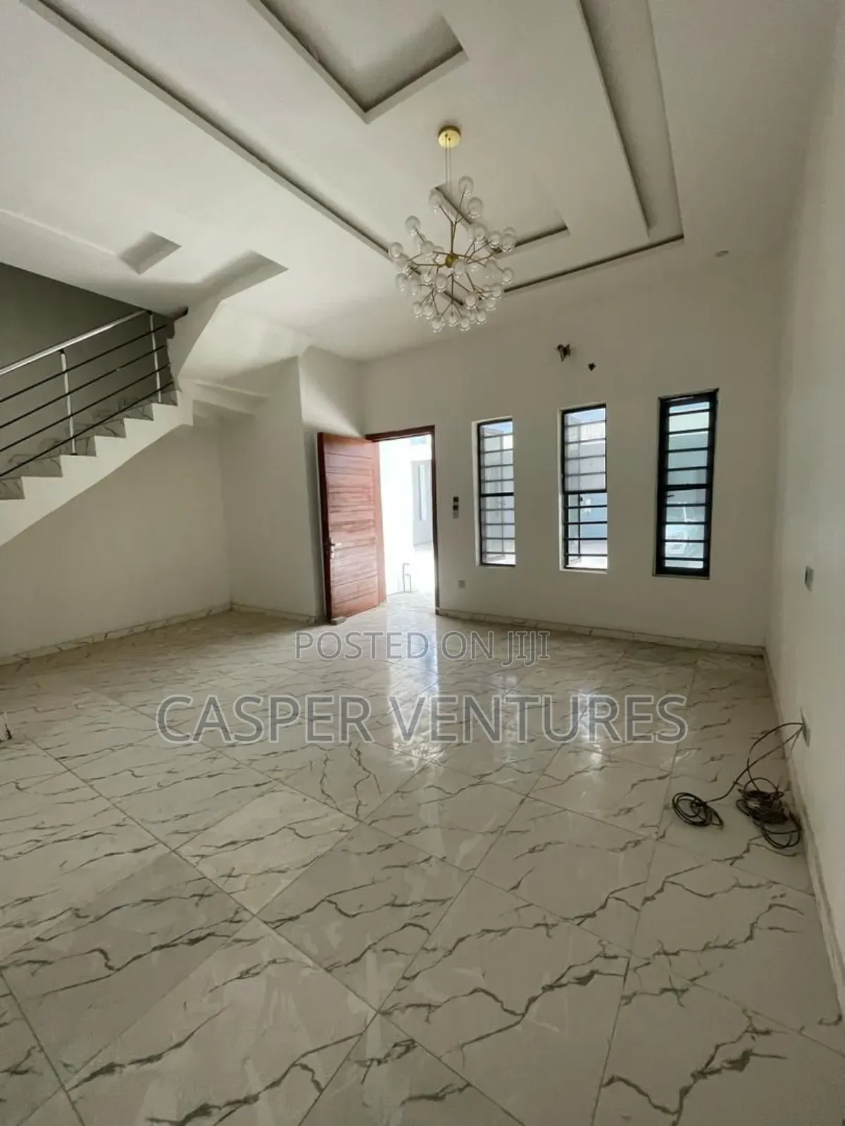 4bdrm Duplex in Lekki County, Ikota for sale in Ikota