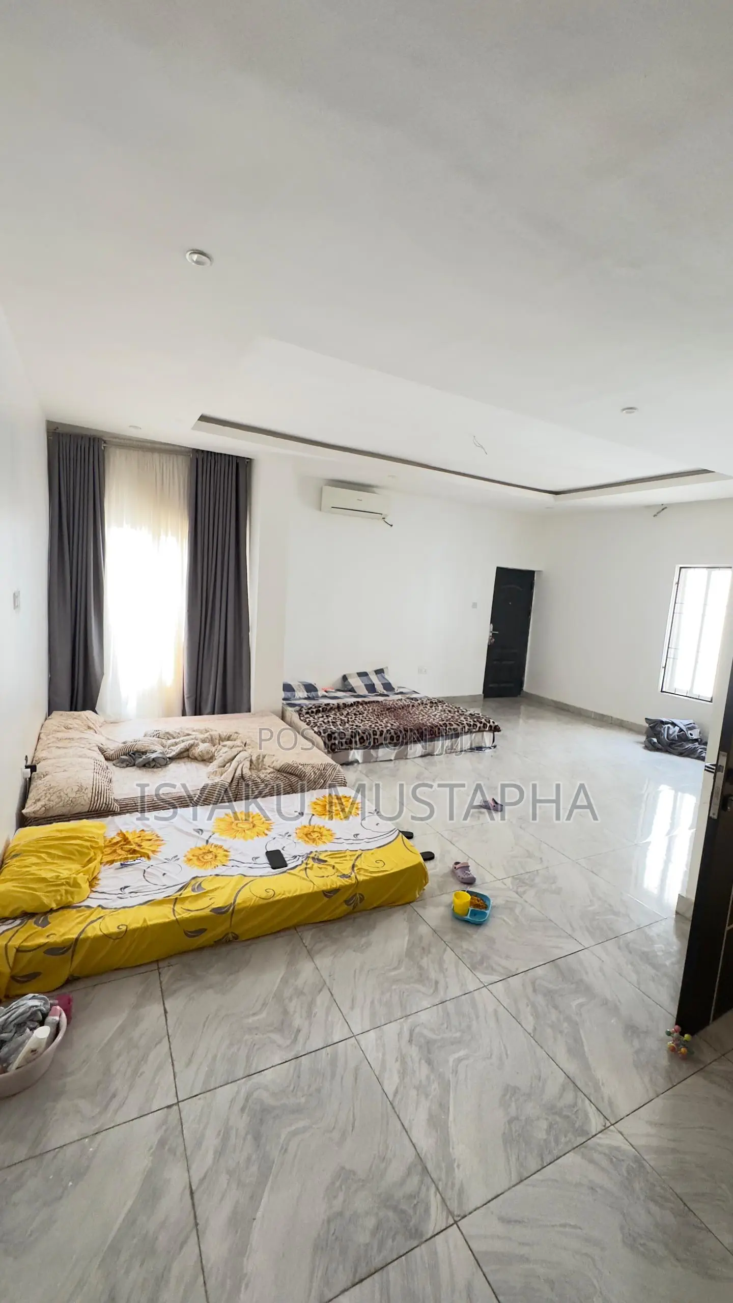 5bdrm Duplex in Kaura for sale in Kaura