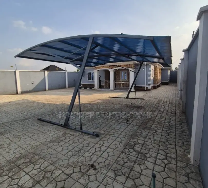 Furnished 3bdrm Bungalow in Moniya Express for sale in Ibadan