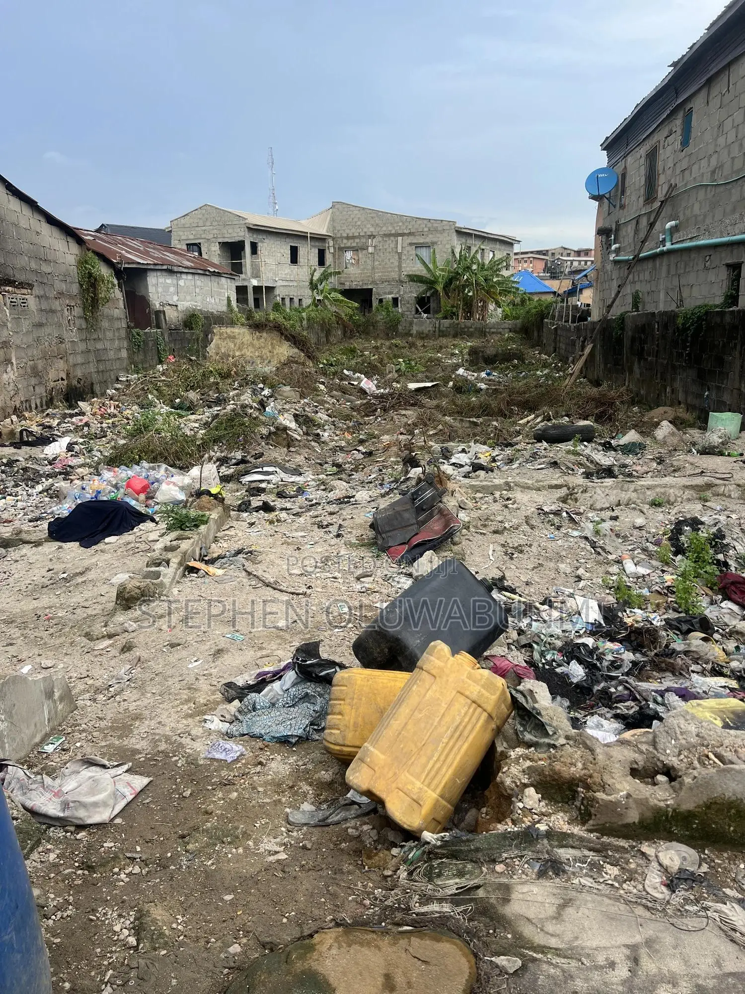 Land for Sale at a Very Good Location in Oworonshoki / Shomolu