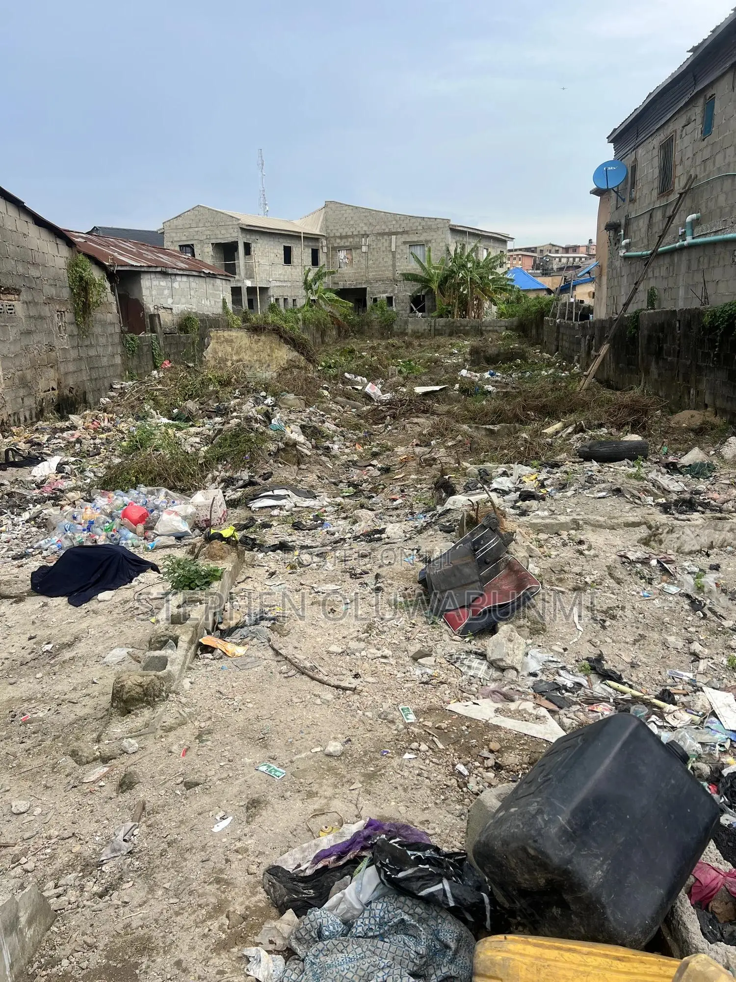 Land for Sale at a Very Good Location in Oworonshoki / Shomolu