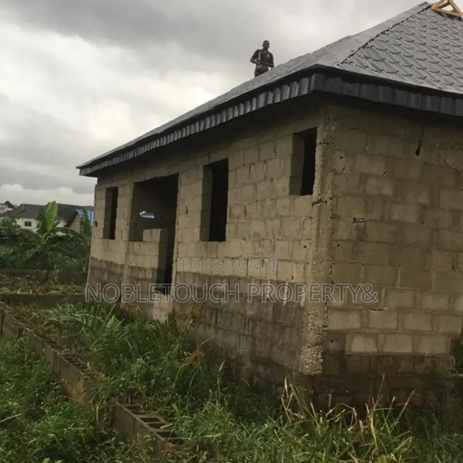 3bdrm Bungalow In Abaranje Ikotun For Sale in Abaranje