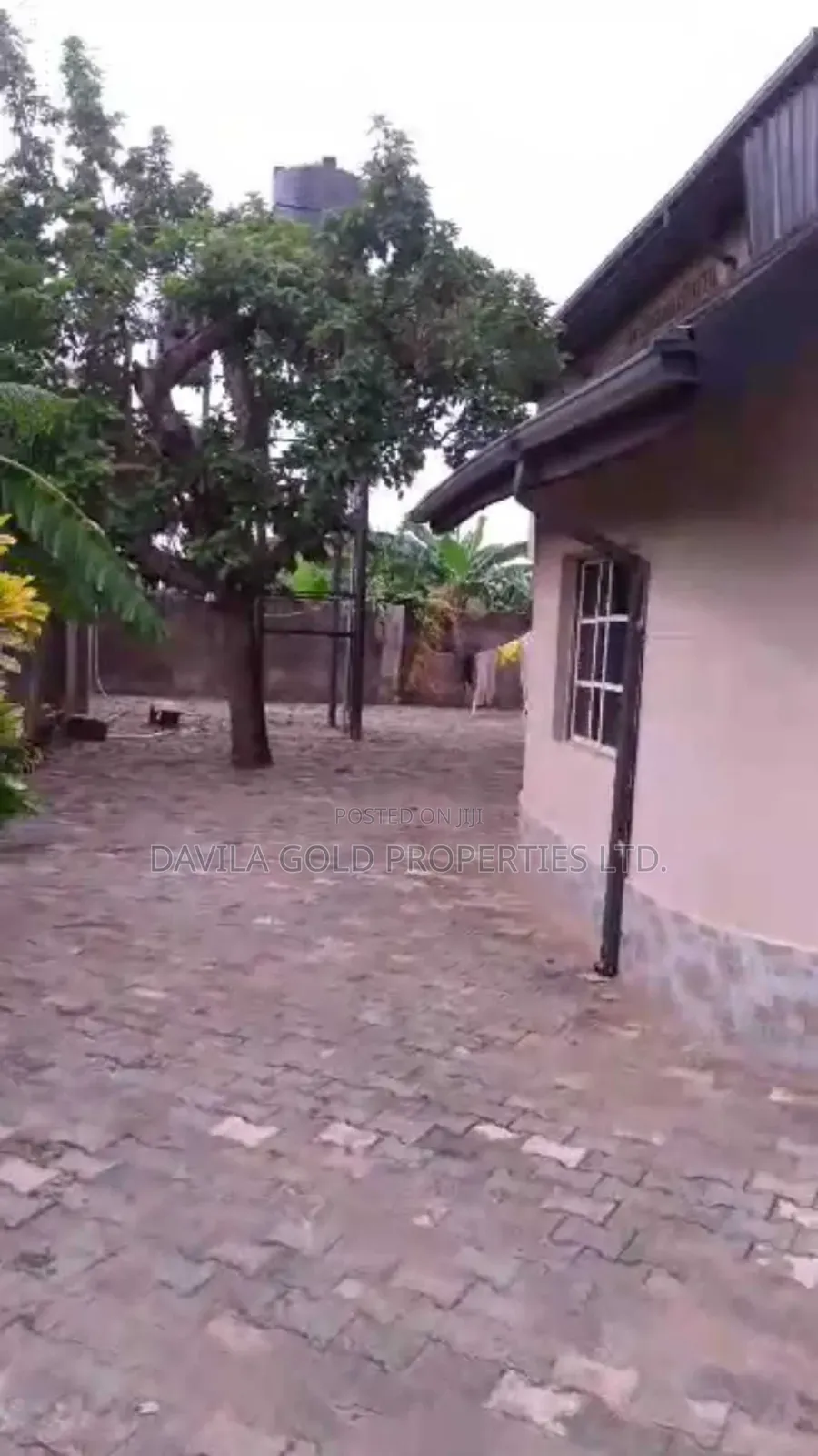 8bdrm Duplex in Benin City for sale in Benin City