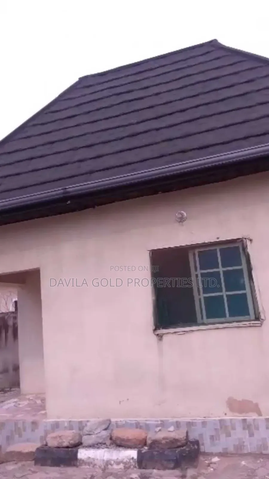 8bdrm Duplex in Benin City for sale in Benin City