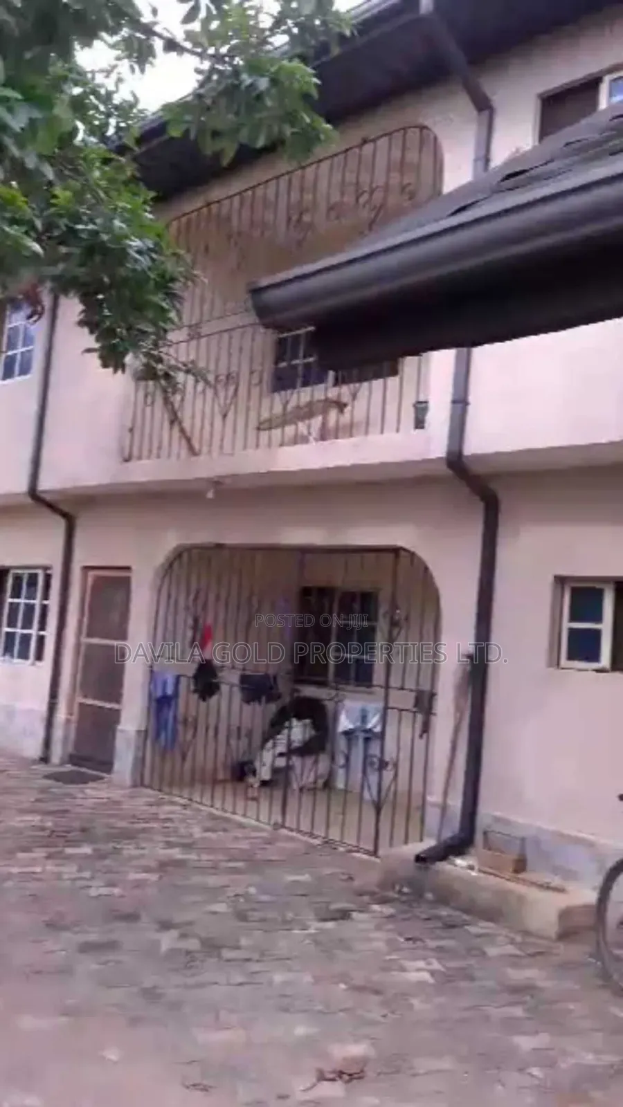 8bdrm Duplex in Benin City for sale in Benin City