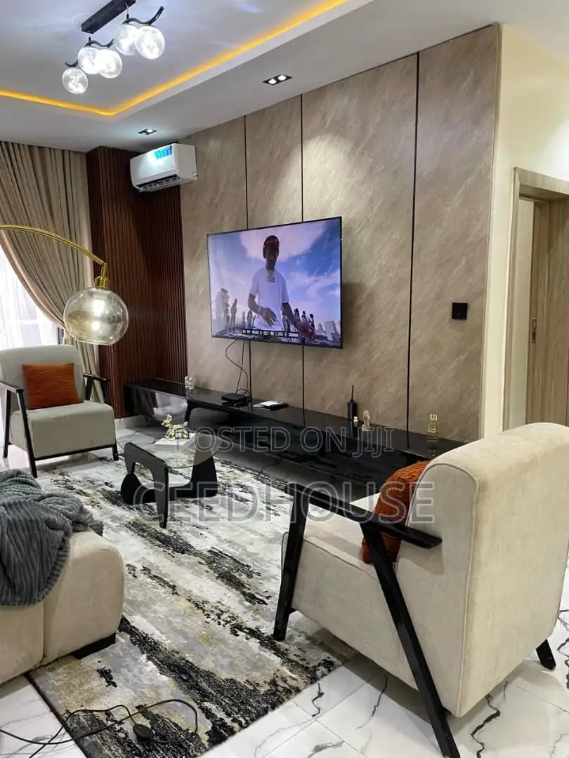 Luxurious 2 Bedroom Apartment in Ikate