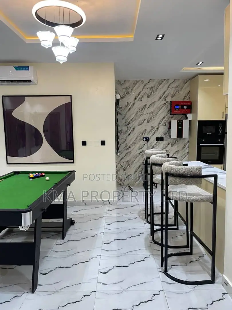 Luxurious 2 Bedroom Apartment in Ikate