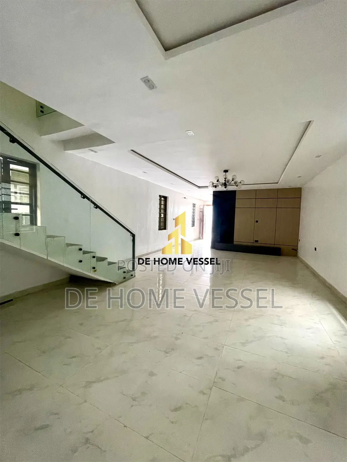 5bdrm Duplex in Ologolo for sale in Ologolo