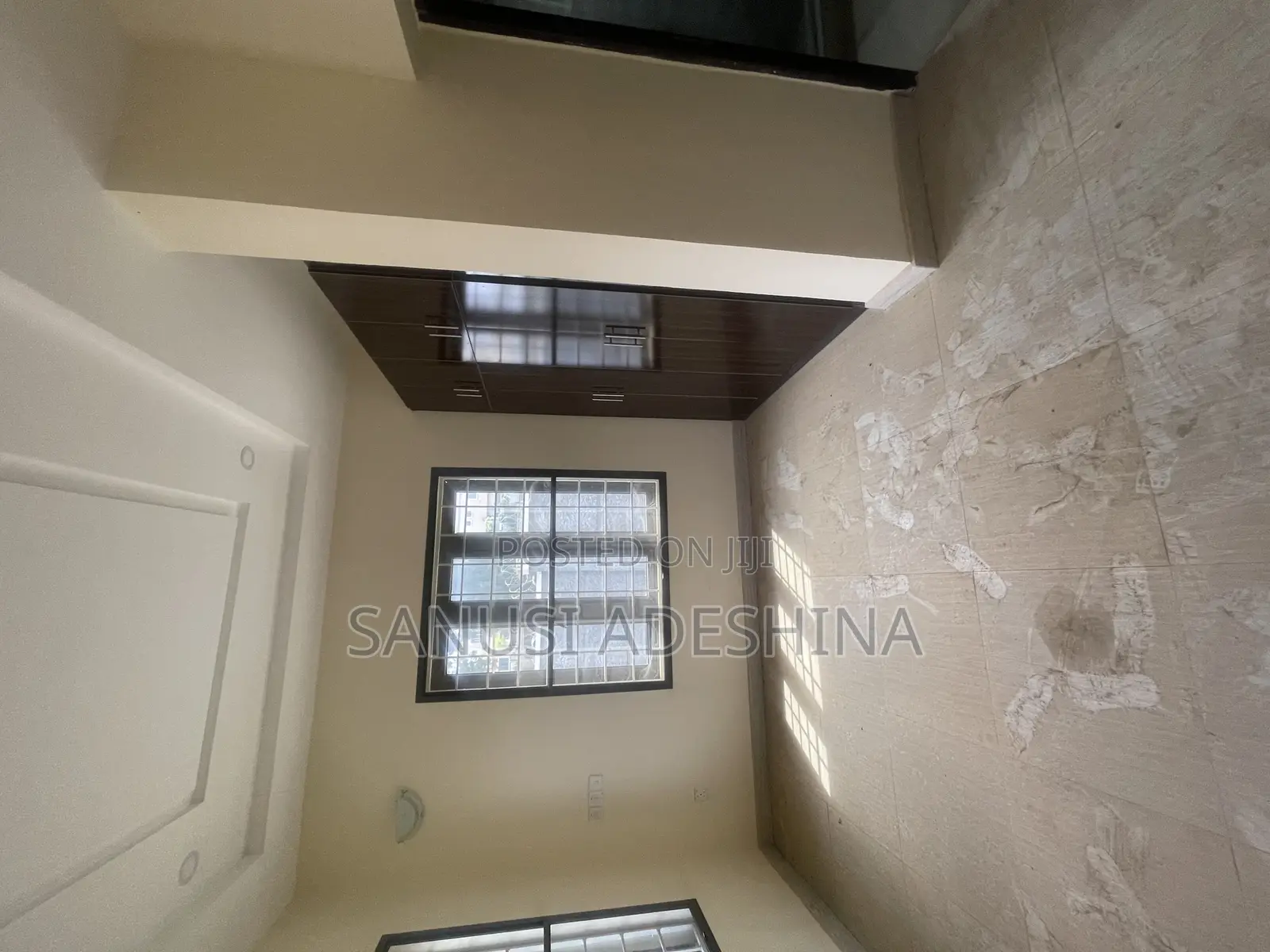 8bdrm Duplex in Life Camp,Fct Abuja for sale in Life Camp