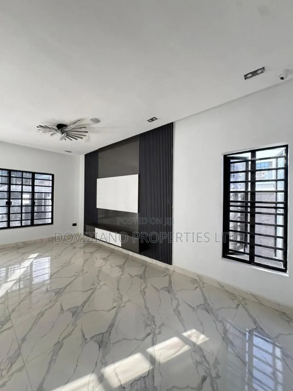 4bdrm Townhouse/Terrace in Ikota for sale in Ikota