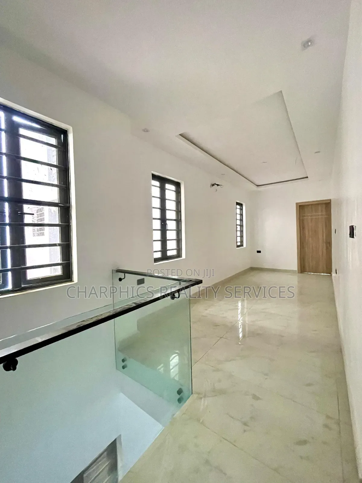 5bdrm Duplex in Ologolo for rent in Ologolo