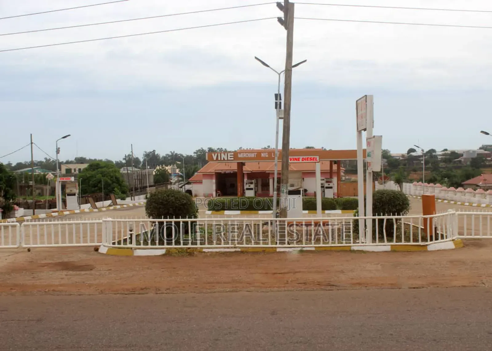 2,244sqm Non Function Filling Station Dopemu Abeokuta Exp. in Dopemu