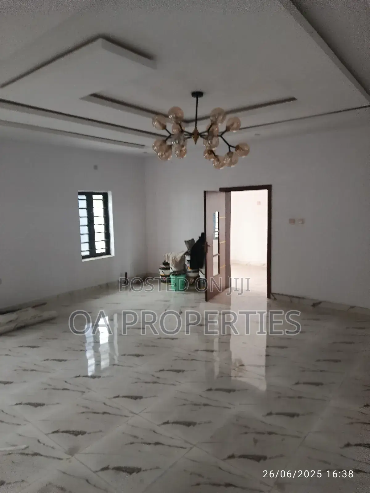 4bdrm Duplex in Oluyole Gra,, Ibadan for sale in Ibadan