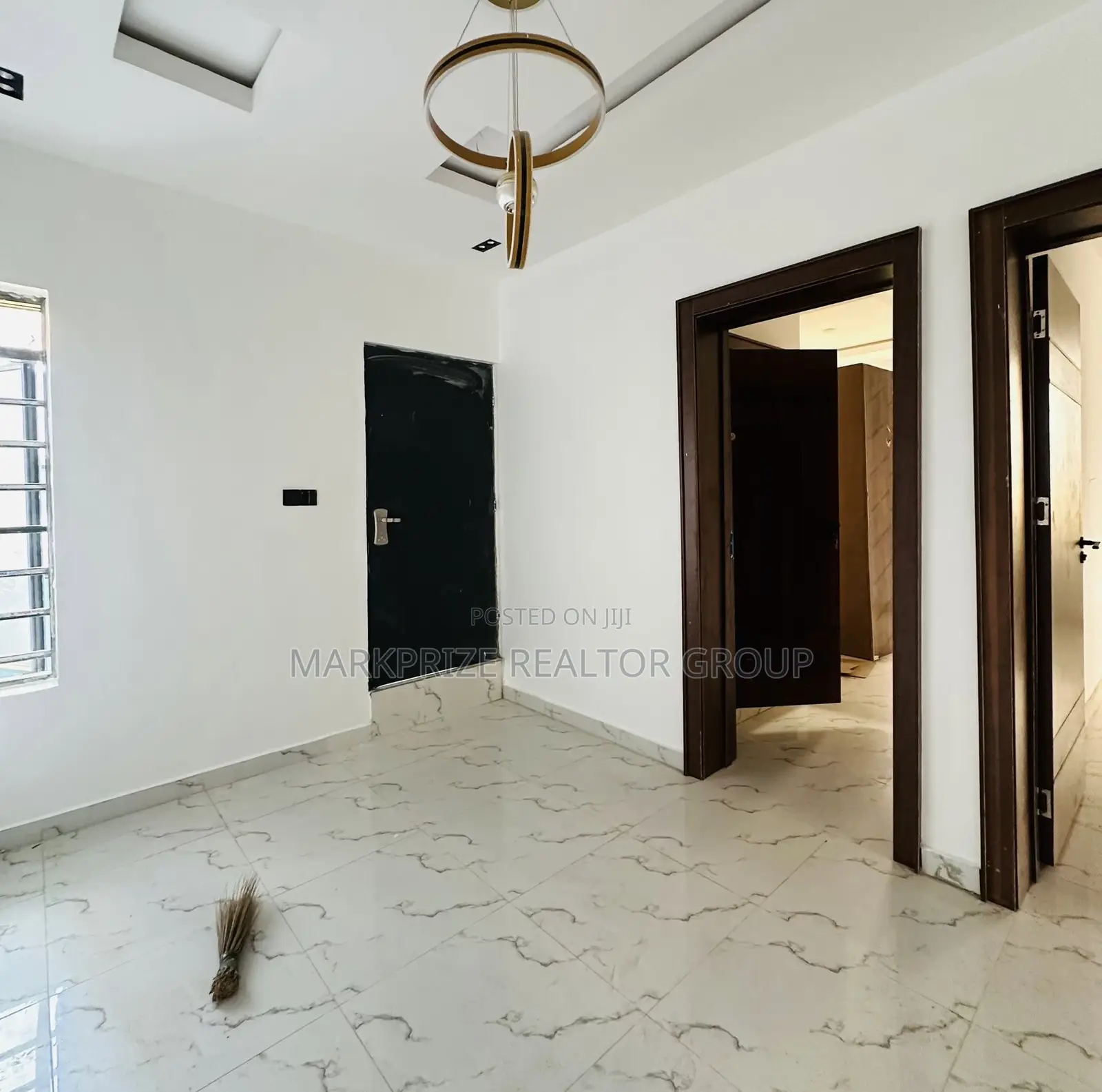 4bdrm Duplex in Ogba Lagos for sale in Ogba